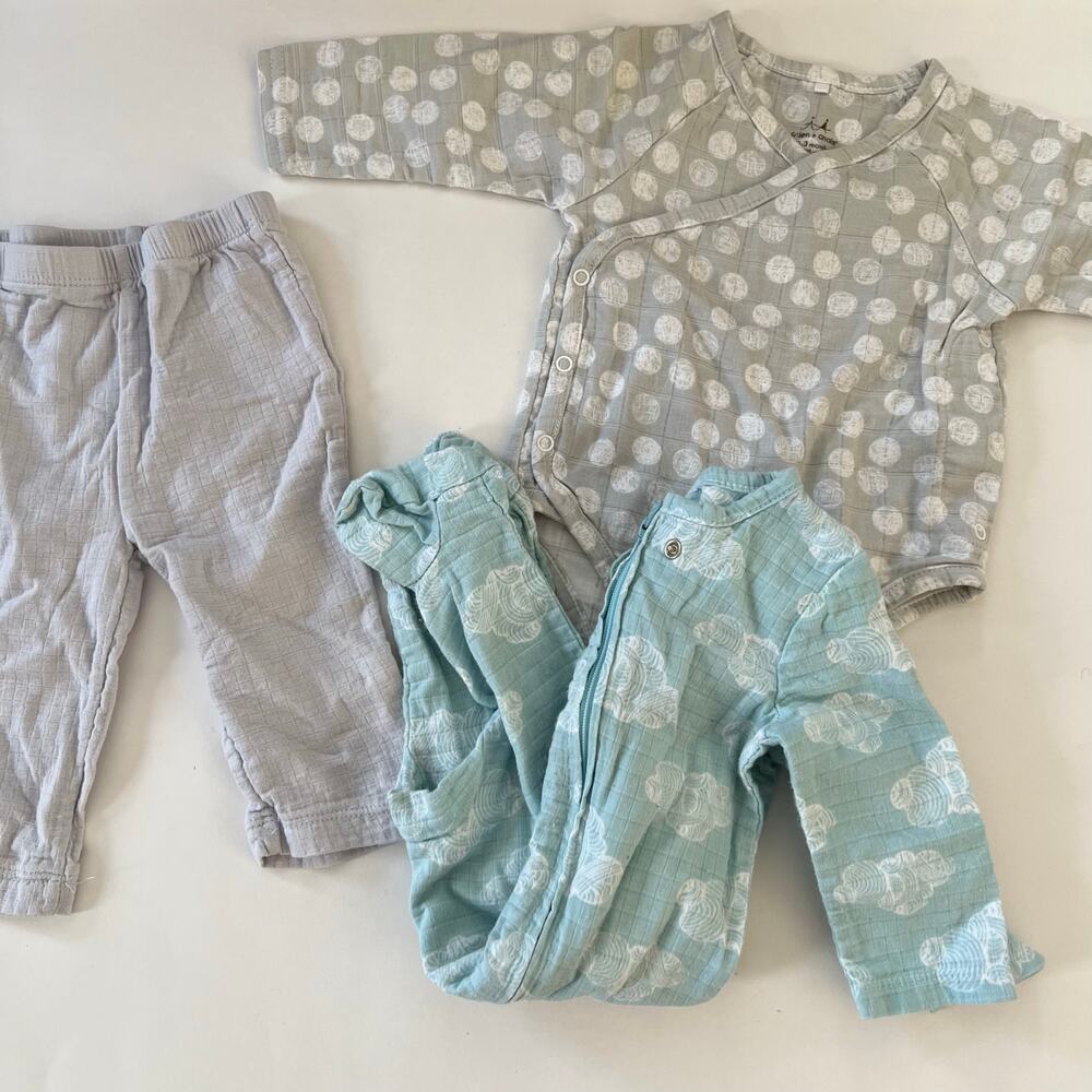 Aden & Anais Muslin Baby Clothes Bundle Size 0-3 Months